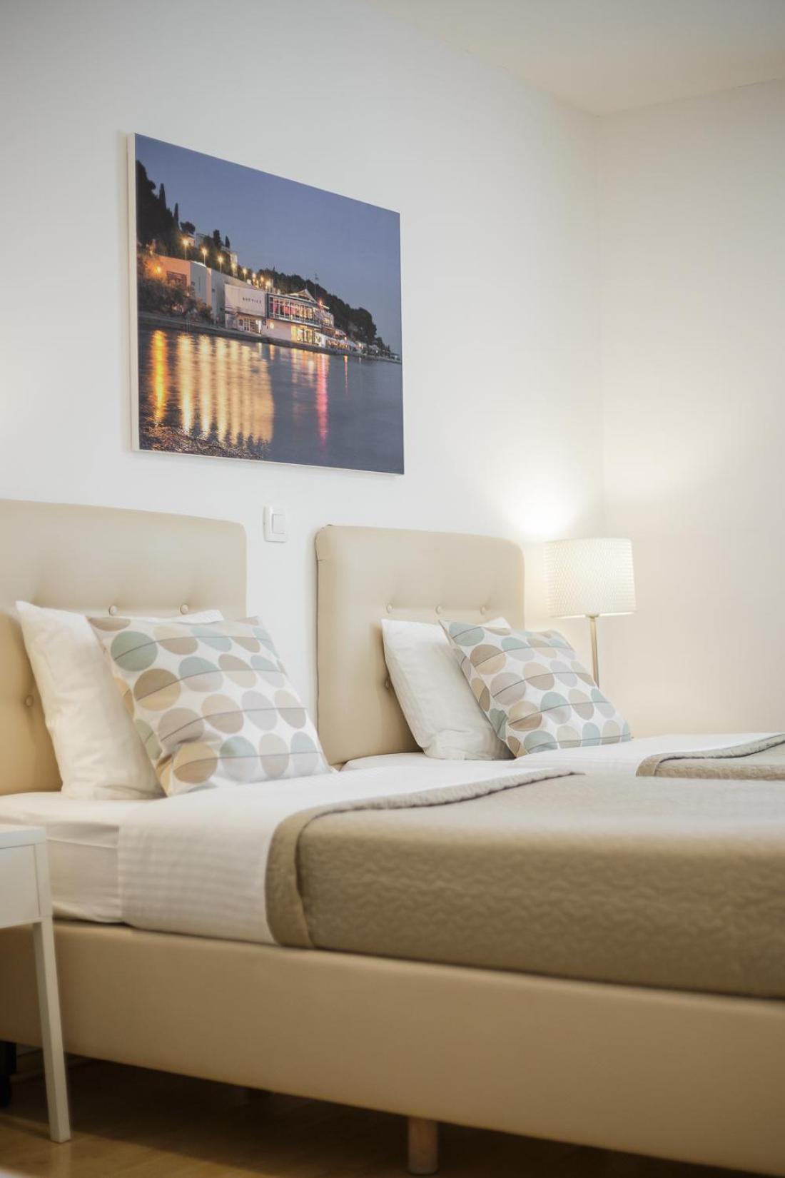 ספליט Holiday Home Aspalathos - With Free Parking, Near The Beach, A Few Minutes' Walking Distance To The Unesco Palace מראה חיצוני תמונה