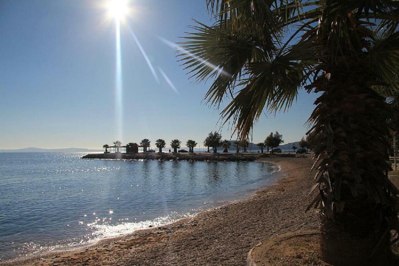 ספליט Holiday Home Aspalathos - With Free Parking, Near The Beach, A Few Minutes' Walking Distance To The Unesco Palace מראה חיצוני תמונה